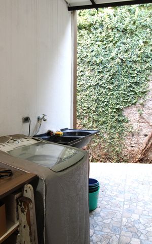 Casa de condomínio à venda com 176m², 2 quartos e 2 vagasÁrea de Serviço