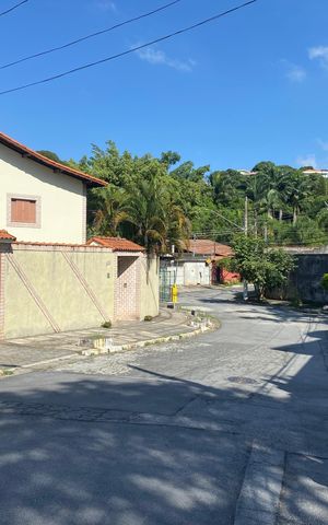 Casa de condomínio à venda com 176m², 2 quartos e 2 vagasVista da Rua