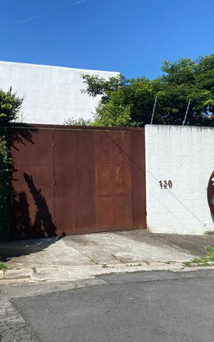 Casa de condomínio à venda com 176m², 2 quartos e 2 vagasFachada