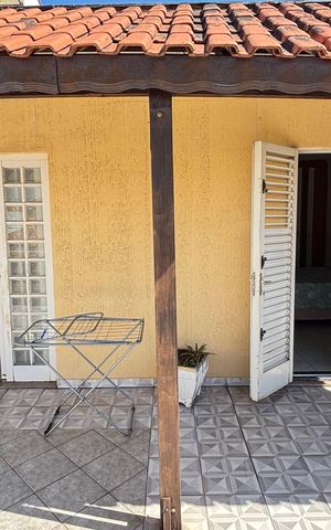 Casa à venda com 210m², 3 quartos e 3 vagas Casa à venda com 210m², 3 quartos e 3 vagasVaranda da Sala