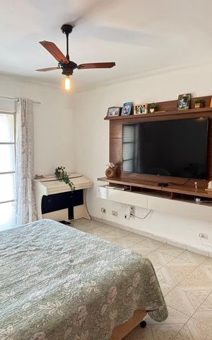 Casa à venda com 210m², 3 quartos e 3 vagas Casa à venda com 210m², 3 quartos e 3 vagasQuarto 2