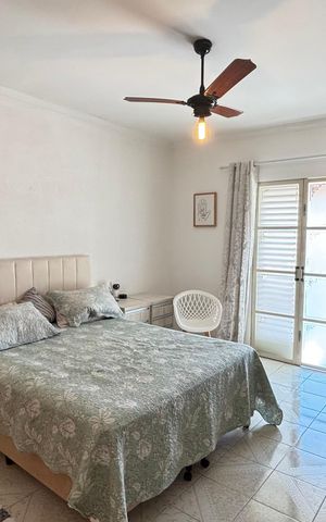 Casa à venda com 210m², 3 quartos e 3 vagas Casa à venda com 210m², 3 quartos e 3 vagasQuarto 2