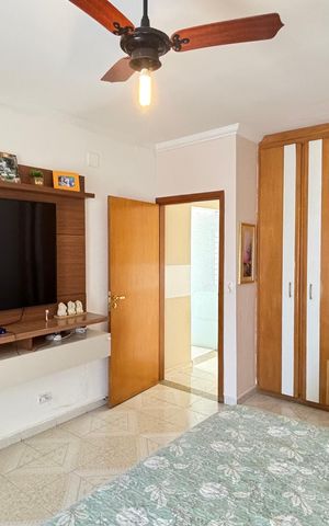 Casa à venda com 210m², 3 quartos e 3 vagas Casa à venda com 210m², 3 quartos e 3 vagasQuarto 2