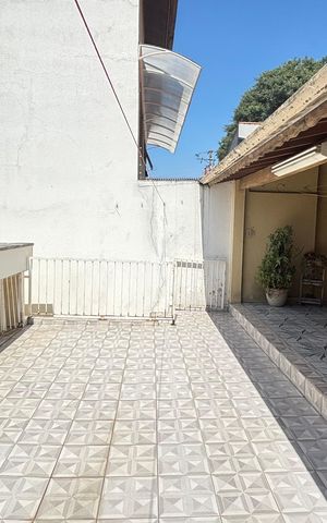 Casa à venda com 210m², 3 quartos e 3 vagas Casa à venda com 210m², 3 quartos e 3 vagasQuintal - Churrasqueira