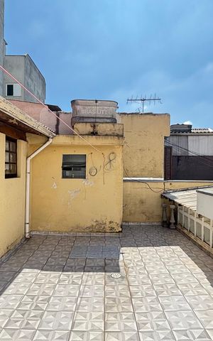 Casa à venda com 210m², 3 quartos e 3 vagas Casa à venda com 210m², 3 quartos e 3 vagasQuintal - Churrasqueira