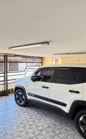 Casa à venda com 210m², 3 quartos e 3 vagas Casa à venda com 210m², 3 quartos e 3 vagasGaragem
