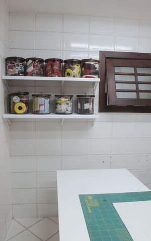 Casa de condomínio à venda com 320m², 6 quartos e 2 vagas Casa de condomínio à venda com 320m², 6 quartos e 2 vagasQuarto de Serviço
