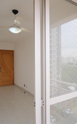 Apartamento para alugar com 62m², 3 quartos e 1 vagaVaranda
