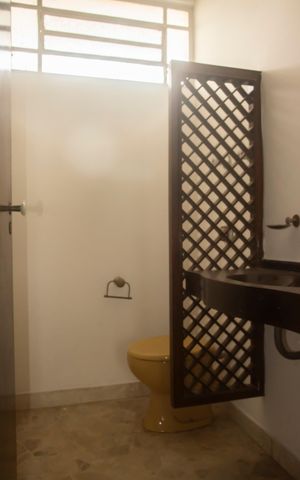 Casa à venda com 660m², 3 quartos e 3 vagasLavabo