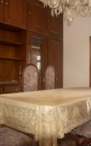 Casa à venda com 660m², 3 quartos e 3 vagasCopa