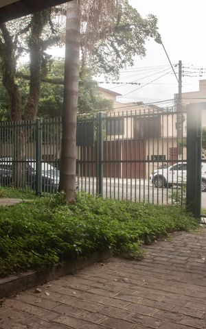 Casa à venda com 660m², 3 quartos e 3 vagasGaragem