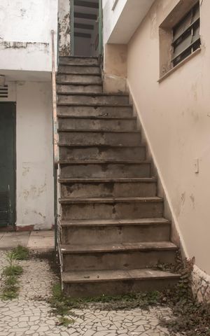 Casa à venda com 660m², 3 quartos e 3 vagasQuintal - Acesso à edícula
