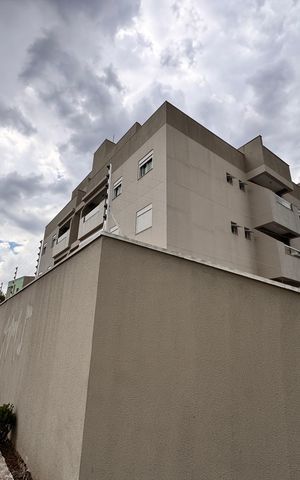 Apartamento para alugar com 108m², 2 quartos e 1 vaga Apartamento para alugar com 108m², 2 quartos e 1 vagaFachada