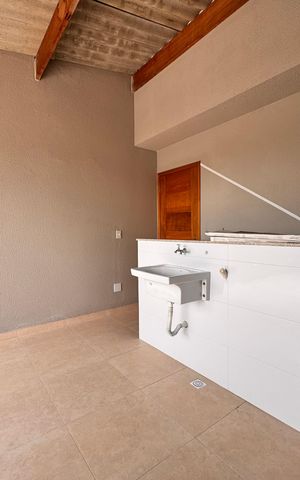 Apartamento para alugar com 108m², 2 quartos e 1 vaga Apartamento para alugar com 108m², 2 quartos e 1 vagaLavanderia