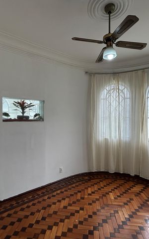 Casa à venda com 299m², 4 quartos e 4 vagasSala 2