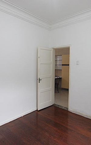 Casa à venda com 299m², 4 quartos e 4 vagasSuíte 1