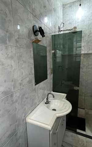 Casa à venda com 299m², 4 quartos e 4 vagasBanheiro da Suíte 1