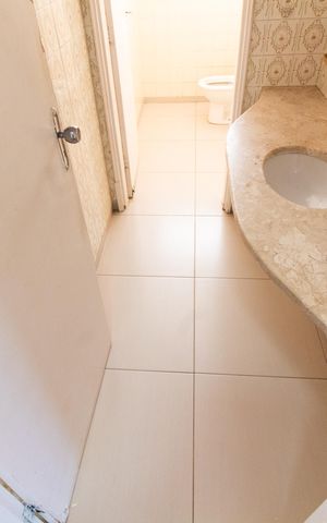 Casa à venda com 400m², 5 quartos e 8 vagasLAVABO