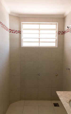 Casa à venda com 400m², 5 quartos e 8 vagasBANHEIRO SOCIAL 2