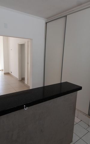 Casa à venda com 400m², 5 quartos e 8 vagasCOZINHA