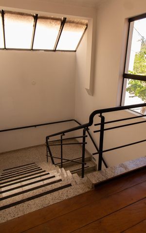 Casa à venda com 400m², 5 quartos e 8 vagasHALL DA ESCADA