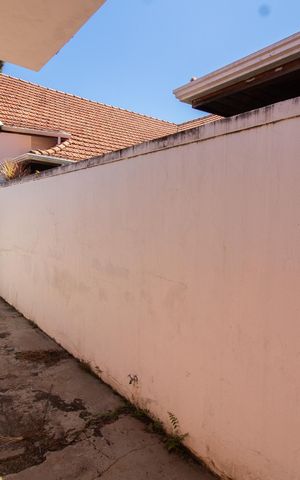 Casa à venda com 400m², 5 quartos e 8 vagasVISTA DO QUARTO 3