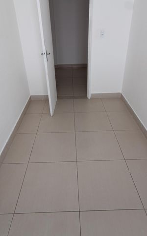 Casa à venda com 400m², 5 quartos e 8 vagasESCRITÓRIO
