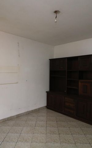 Casa à venda com 250m², 4 quartos e 2 vagasQuarto