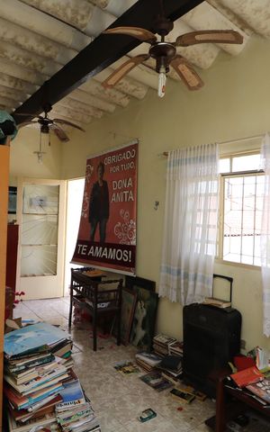 Casa à venda com 250m², 4 quartos e 2 vagasQuarto de Serviço