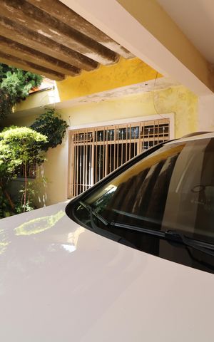 Casa à venda com 250m², 4 quartos e 2 vagasGaragem