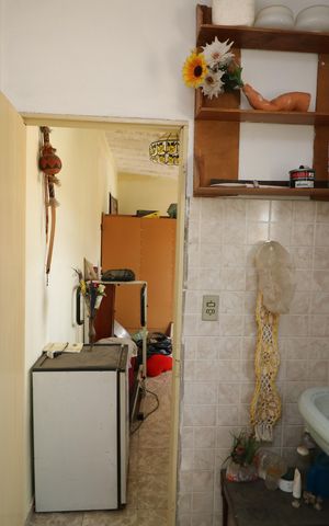 Casa à venda com 250m², 4 quartos e 2 vagasBanheiro de serviço