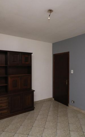 Casa à venda com 250m², 4 quartos e 2 vagasQuarto