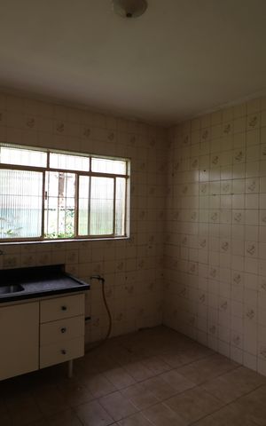 Casa à venda com 250m², 4 quartos e 2 vagasCozinha