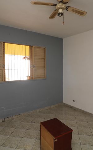 Casa à venda com 250m², 4 quartos e 2 vagasQuarto 2