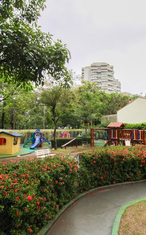 Apartamento para alugar com 70m², 2 quartos e 1 vaga Apartamento para alugar com 70m², 2 quartos e 1 vagaÁrea comum - Parquinho