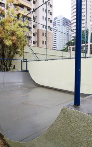 Apartamento para alugar com 70m², 2 quartos e 1 vaga Apartamento para alugar com 70m², 2 quartos e 1 vagaÁrea comum - Pista de Skate