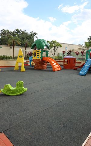 Apartamento para alugar com 100m², 3 quartos e 2 vagasÁrea comum - Playground