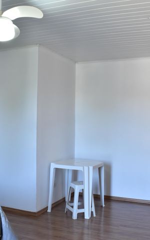 Casa de condomínio para alugar com 300m², 3 quartos e 4 vagasSuíte 2