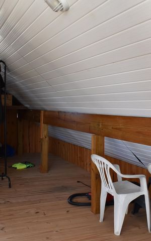 Casa de condomínio para alugar com 300m², 3 quartos e 4 vagasEdícula 