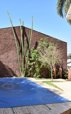 Casa de condomínio para alugar com 300m², 3 quartos e 4 vagasÁrea externa - Piscina