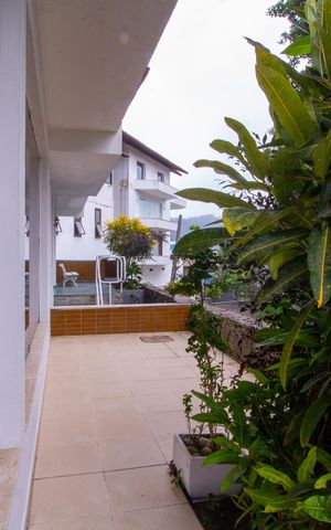 Casa de condomínio à venda com 199m², 3 quartos e 2 vagas Casa de condomínio à venda com 199m², 3 quartos e 2 vagasQuintal