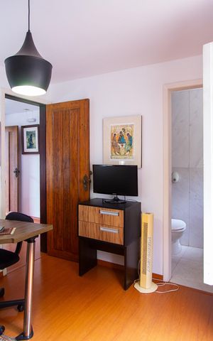 Casa de condomínio à venda com 199m², 3 quartos e 2 vagas Casa de condomínio à venda com 199m², 3 quartos e 2 vagasSuíte 1
