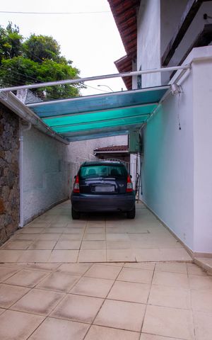 Casa de condomínio à venda com 199m², 3 quartos e 2 vagas Casa de condomínio à venda com 199m², 3 quartos e 2 vagasQuintal