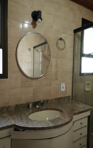 Apartamento para alugar com 228m², 4 quartos e 2 vagas Apartamento para alugar com 228m², 4 quartos e 2 vagasBanheiro Suíte