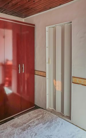 Casa à venda com 109m², 4 quartos e 1 vaga Casa à venda com 109m², 4 quartos e 1 vagaEdicula - Quarto 2 Suite