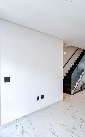 Casa à venda com 160m², 3 quartos e 5 vagasSala