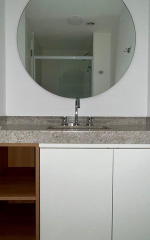 Studio à venda com 28m², 1 quarto e sem vaga Studio à venda com 28m², 1 quarto e sem vagaBanheiro