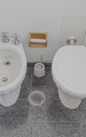 Apartamento à venda com 170m², 3 quartos e 2 vagasBanheiro