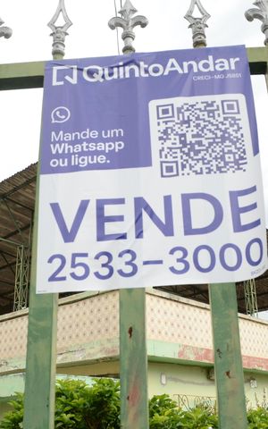 Casa à venda com 274m², 3 quartos e 3 vagasPlaquinha 