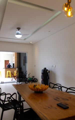 Casa de condomínio à venda com 250m², 4 quartos e 2 vagas Casa de condomínio à venda com 250m², 4 quartos e 2 vagasSala